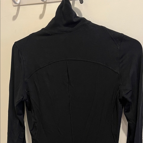 Lululemon Layer Me Turtleneck Long Sleeve Shirt XS - Picture 7 of 7